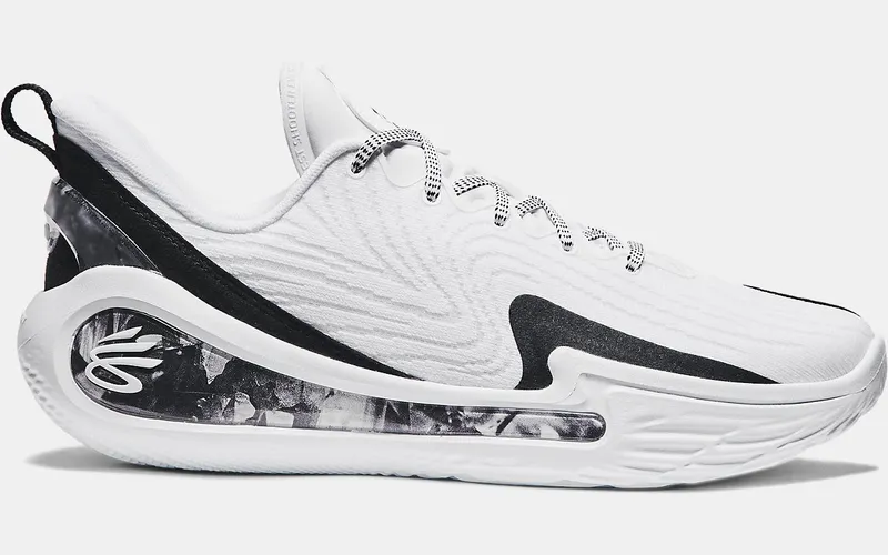 Under Armour Curry Flow 12 Shooting Star “White / Black” | 3027632-100