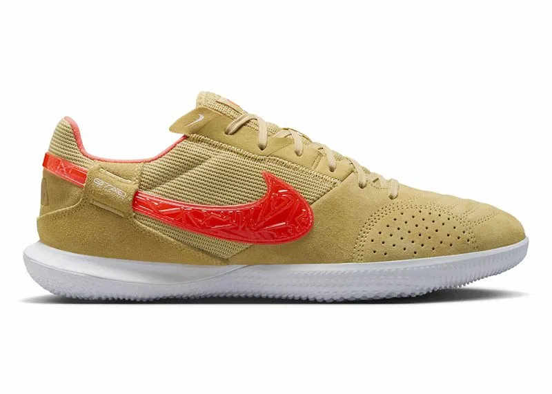 Nike Streetgato Celestial Gold Hyper Crimson | HV4018-200