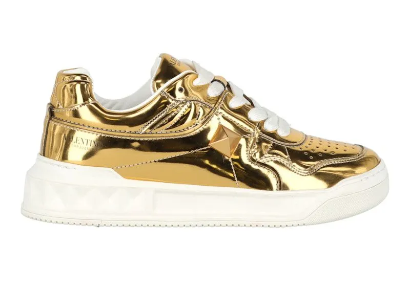 Valentino One Stud Low Top Gold Metallic | WW0S0CS4FAR_KM5