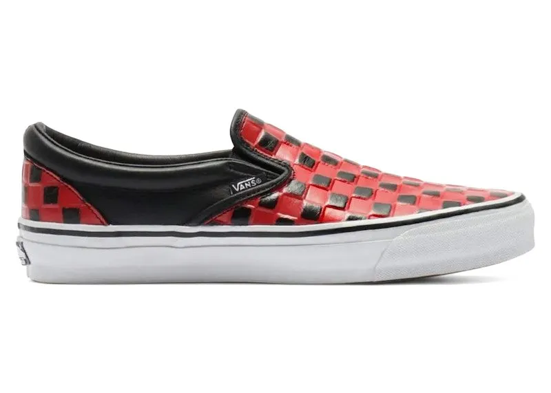 Vans Classic Slip-On 98 Vibram Checkerboard Red Black | VN000DCMBRR