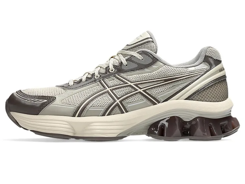 ASICS GEL-KINETIC FLUENT “Oatmeal / Cocoa Powder” | 1203A591-107