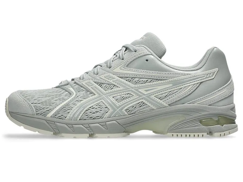 ASICS GEL-DS TRAINER 14 “Light Sage / Cream” | 1203B073-020