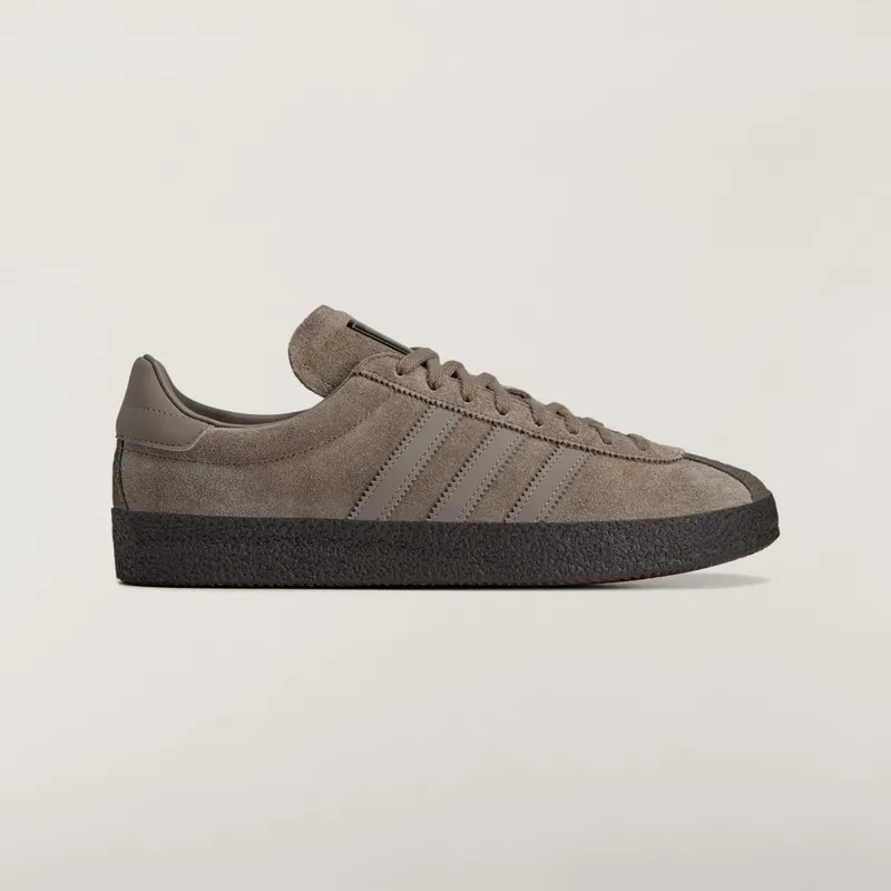adidas Mendocino II “Blanch Brown / Blanch Brown / Shadow Red” | KK3671