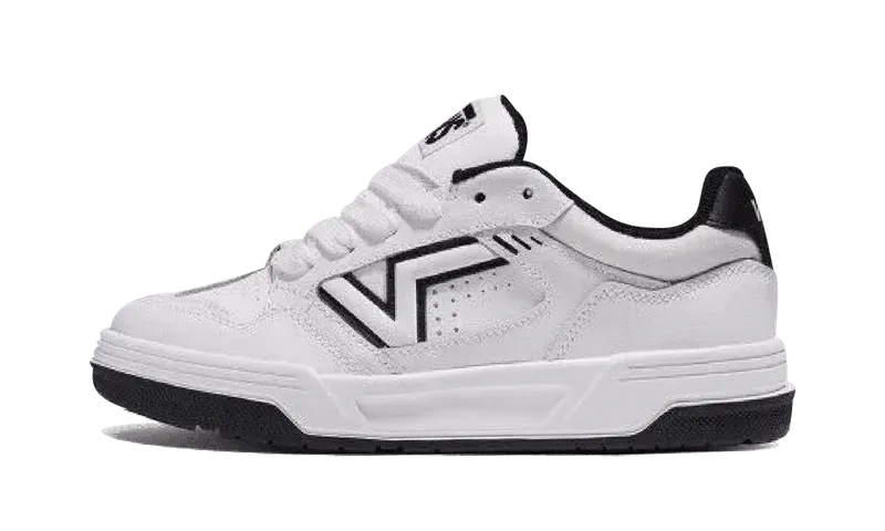 Vans Upland “White Black” | VN000D1HYB21
