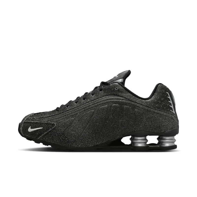 Nike Shox R4 “Distressed Leather – Black” | IO4544-002
