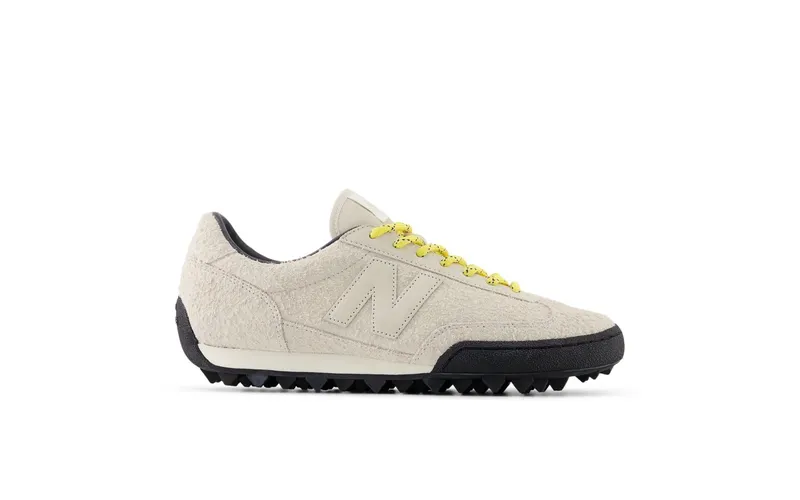 New Balance Gator Run “Star Burst Sea Salt” | UGTR83J