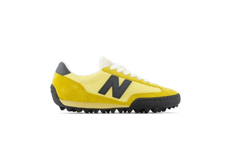 New Balance Gator Run “Apollo Gold Black” | UGTR9SR