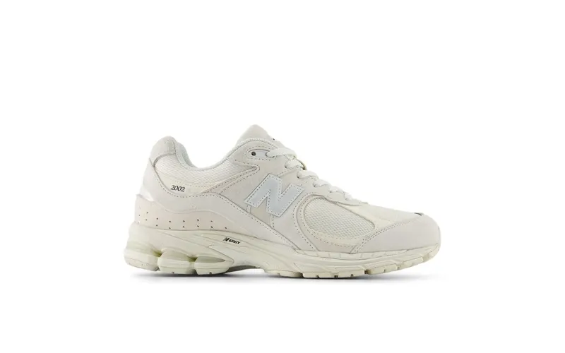 New Balance 2002R “Sea Salt Silver Metallic” | U20025PO