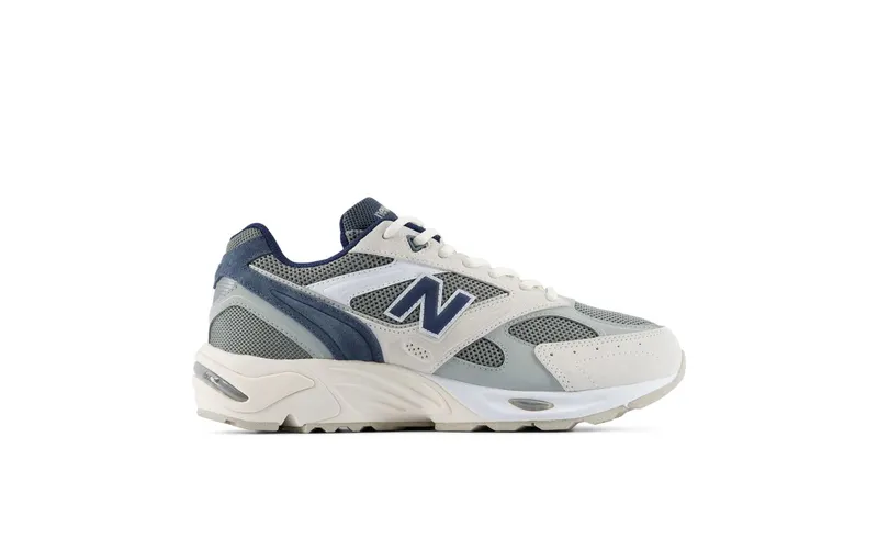 New Balance 880R ‘Sea Salt’ “Sea Salt / Bayberry / Nb Navy” | U880R69L