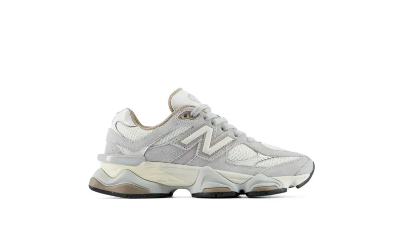 Sneakers New Balance 9060 Driftwood/ Sea Salt | U906011M