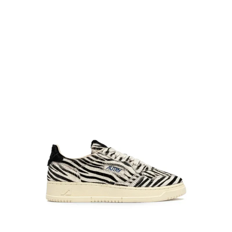 Autry Medalist Easeknit “White/Black” | AULW JA03
