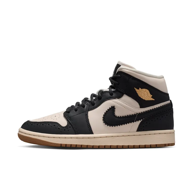 Jordan 1 Mid SE “Off Noir Chalk” | IO0760-001