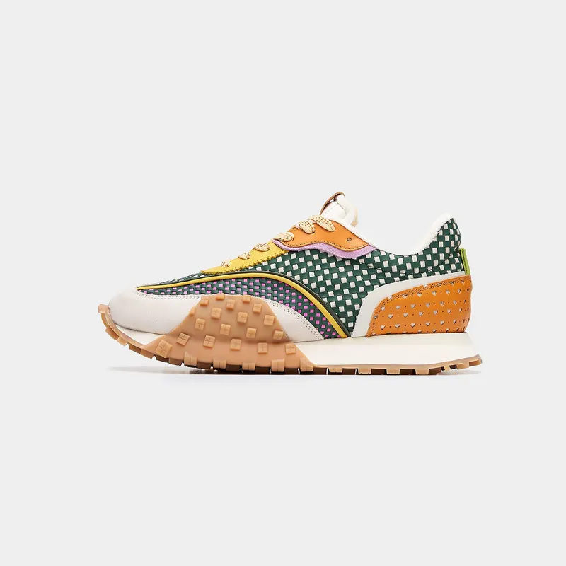 Filling Pieces Crease Runner Checkered