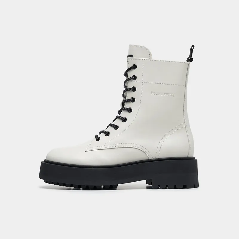 Filling Pieces Jenn Boot White