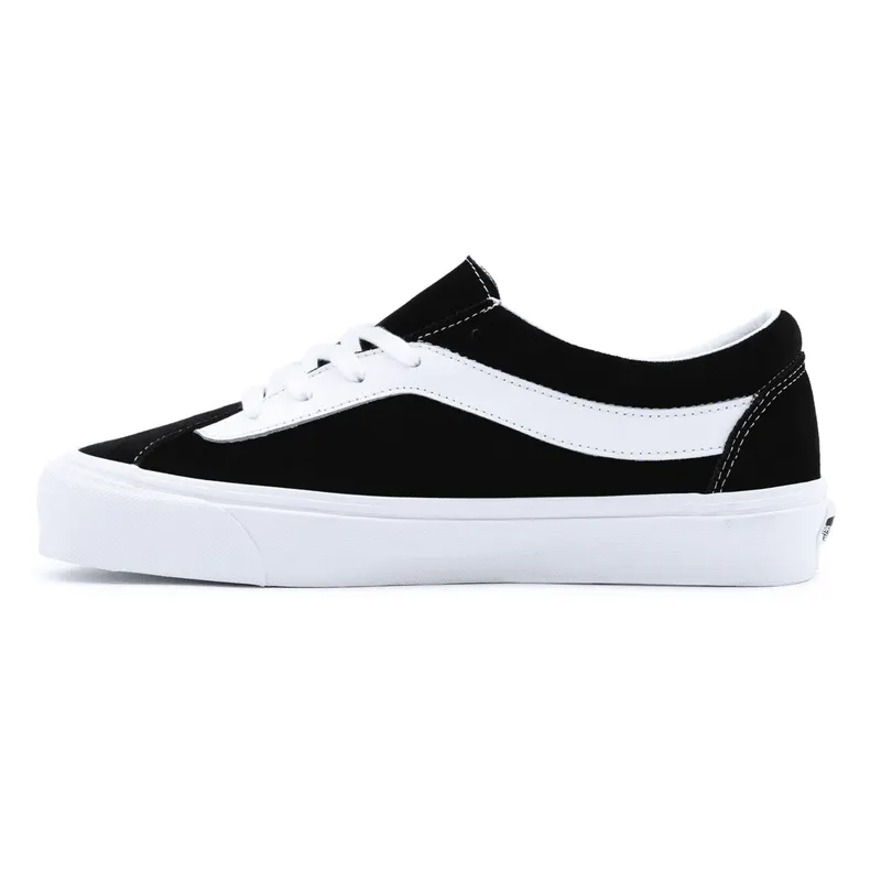 VANS Staple Bold Ni Schoenen Zwart (VN0A3WLPOS7)