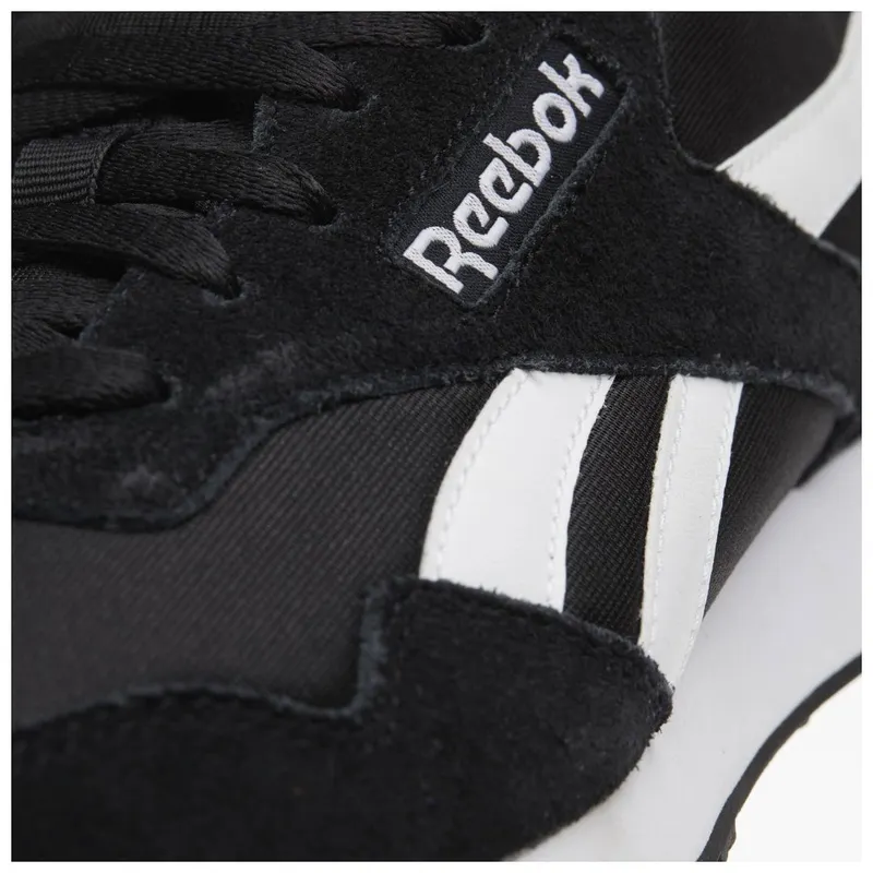 Reebok Royal Ultra Black / White