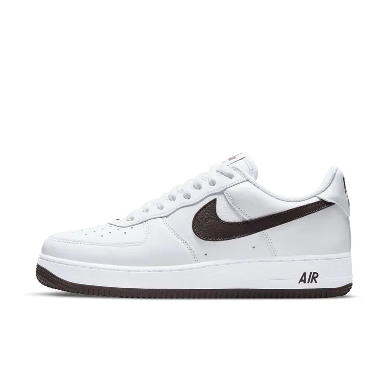Nike Air Force 1 Low Retro Wit/Metallic Gold/Chocolate (DM0576-100)