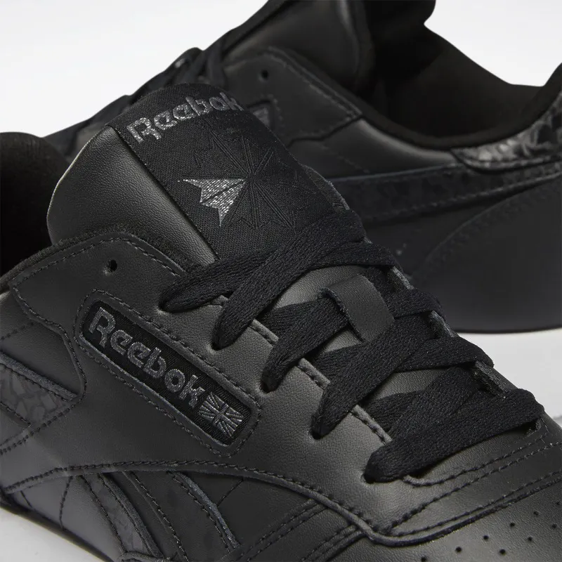 Reebok Classic Leather Schoenen Black / Black / White