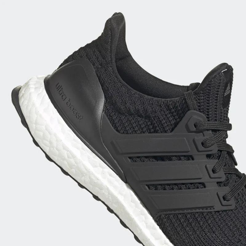 adidas Ultraboost 4.0 DNA Core Black / Core Black / Cloud White (FY9123)