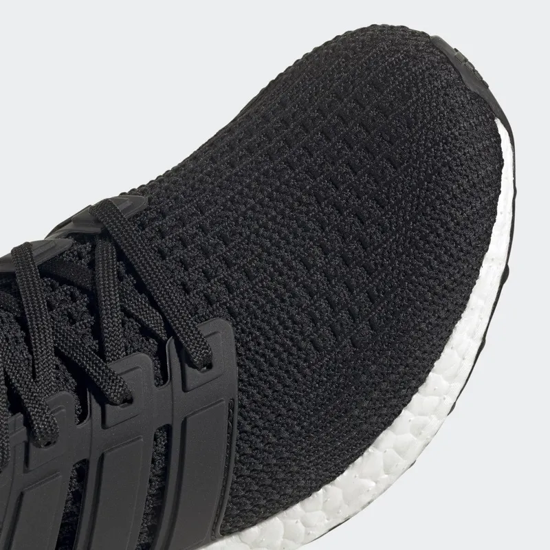 adidas Ultraboost 4.0 DNA Core Black / Core Black / Cloud White (FY9123)