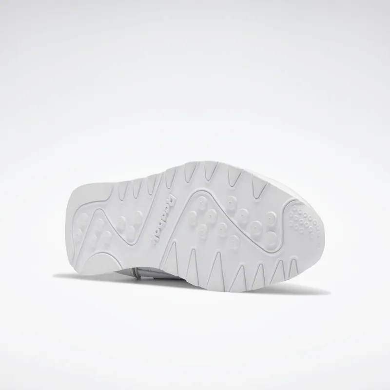 Reebok Classic Leather Plus Schoenen Cloud White / Pure Grey 2 / Vector Red