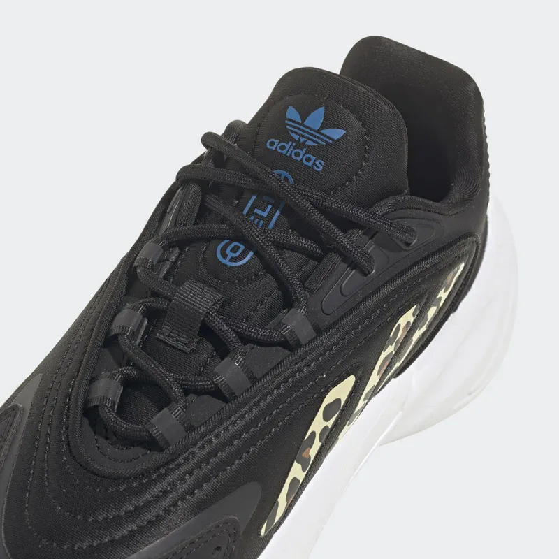adidas OZELIA Core Black / Cloud White / Blue (GV8961)
