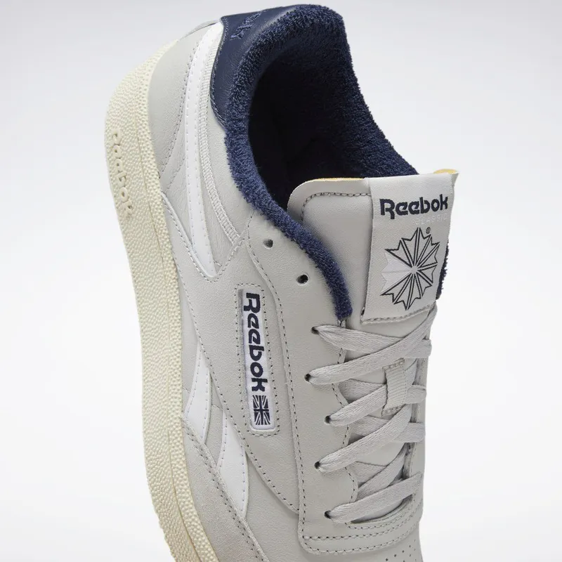 Reebok Club C Revenge Schoenen Pure Grey 2 / Vector Navy / Alabaster