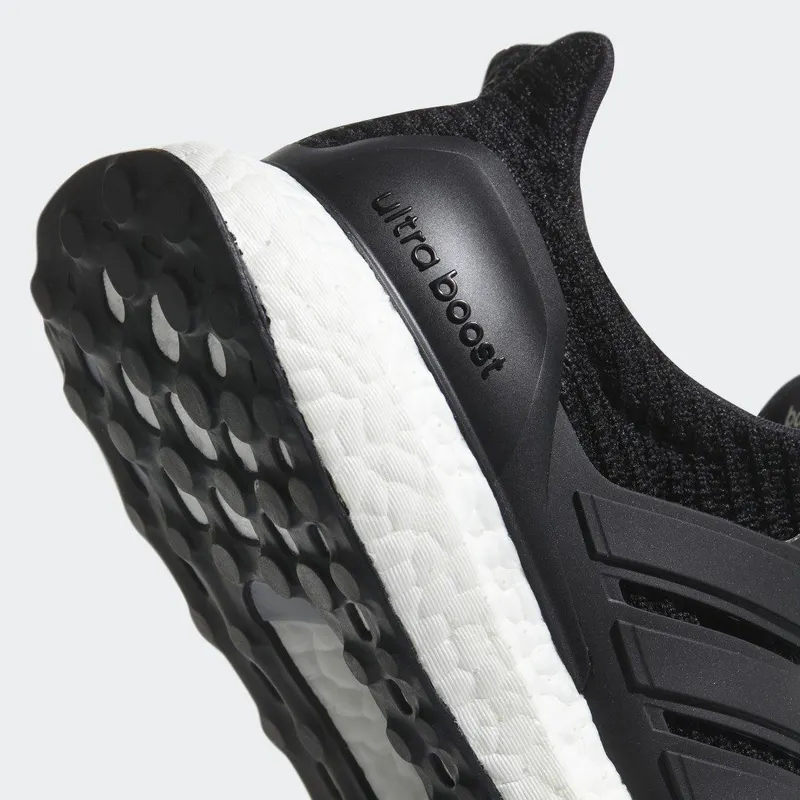 adidas Ultraboost Core Black / Core Black / Core Black (BB6149)