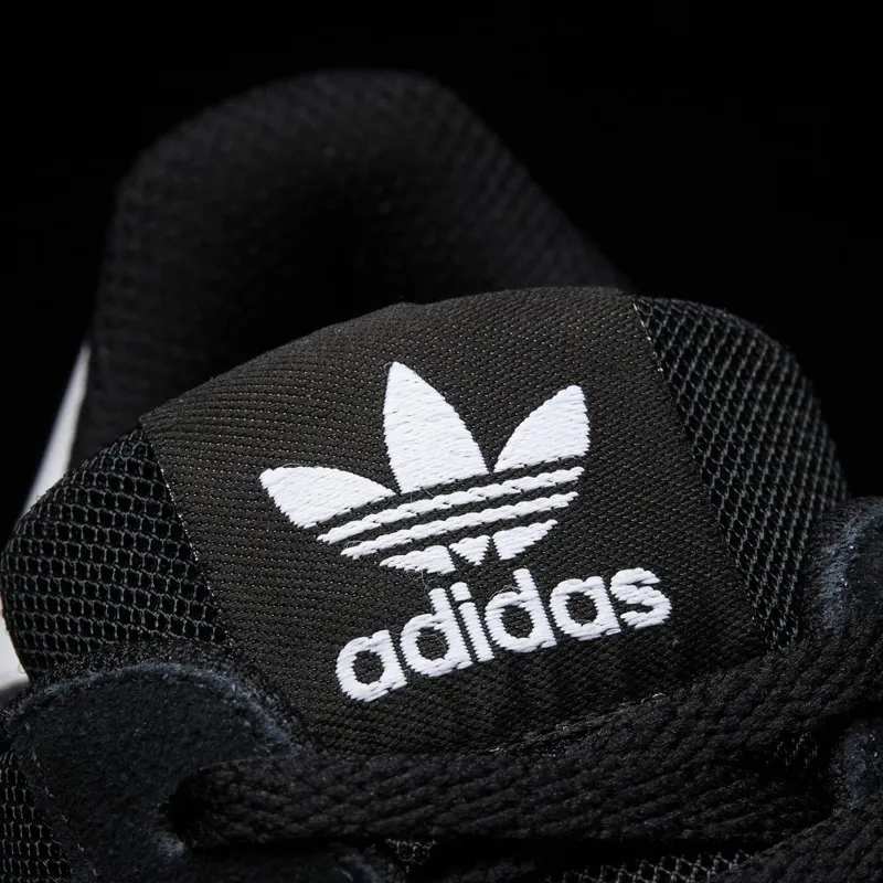 adidas ZX 700 Core Black / Cloud White / Core Black (BY9264)