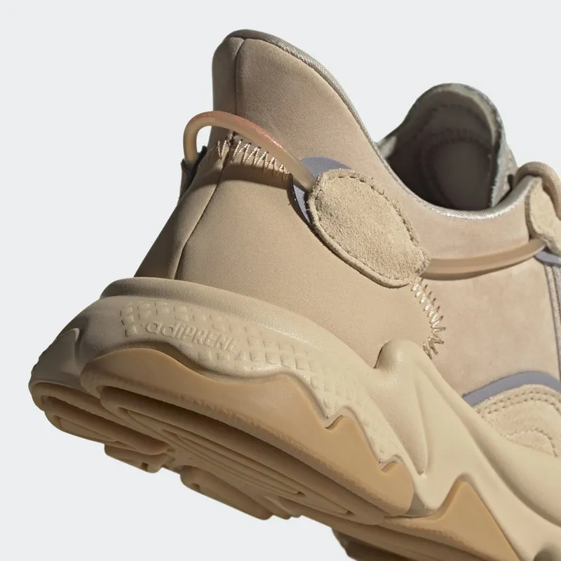 adidas OZWEEGO St Pale Nude / Light Brown / Solar Red (EE6462)