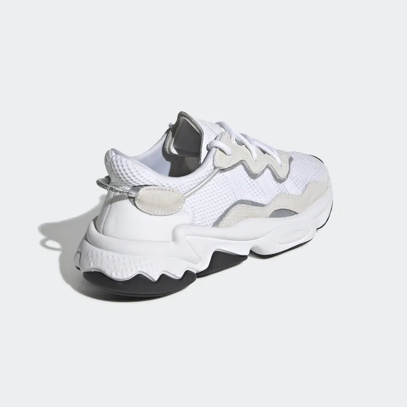 adidas OZWEEGO Cloud White / Cloud White / Core Black (EE7773)