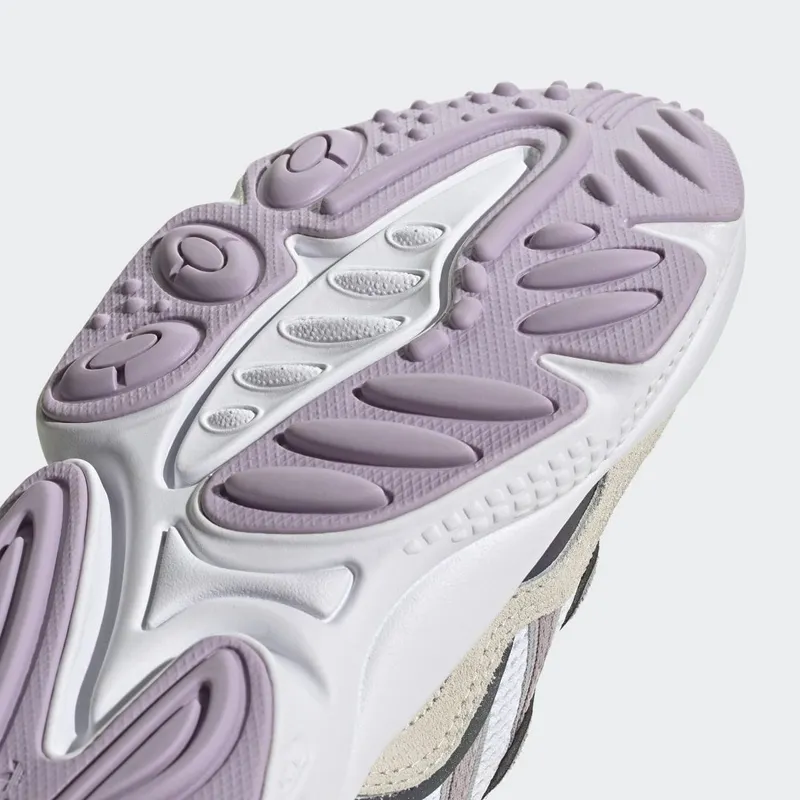 adidas OZWEEGO Cloud White / Soft Vision / Off White (EG9204)