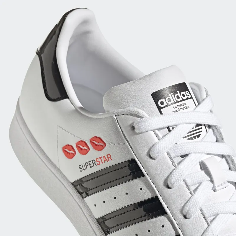 adidas SUPERSTAR W Cloud White / Core Black / Solar Red (FY0258)