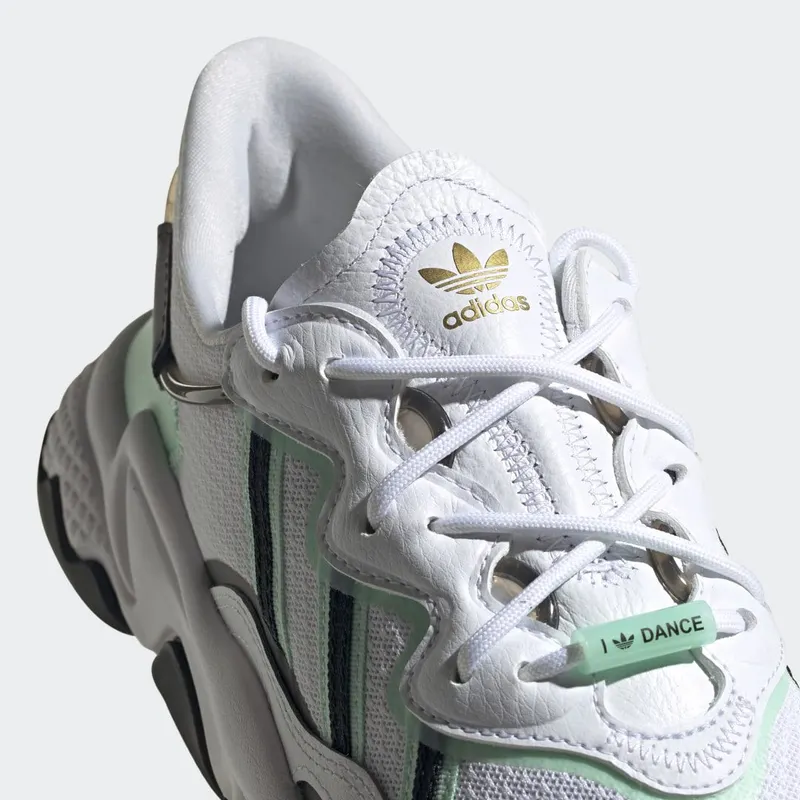 adidas OZWEEGO Cloud White / Frozen Green / Core Black (FZ3779)