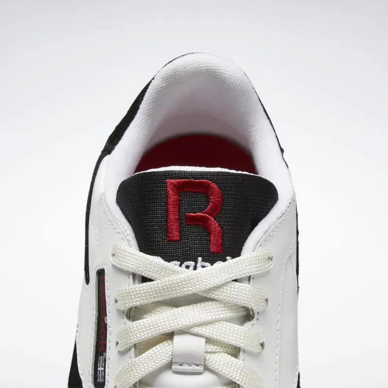 Reebok Classic Leather Schoenen Cloud White / Core Black / Flash Red