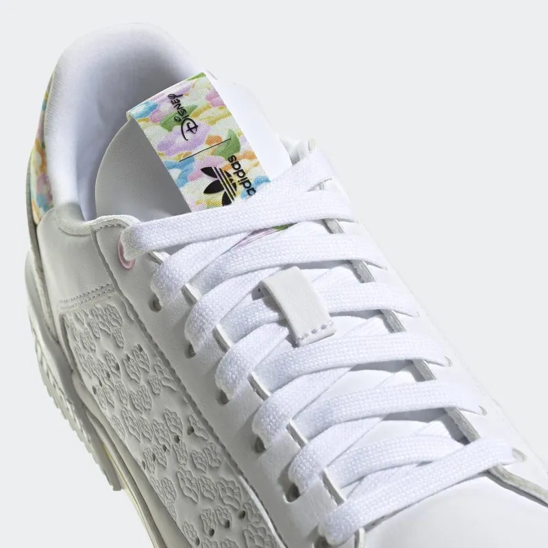 adidas Disney Court Tourino Cloud White / Calvi / Clear Pink (GV7938)