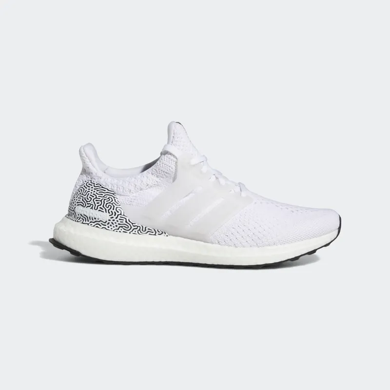 adidas Ultraboost DNA Cloud White / Cloud White / Core Black (GV8718)
