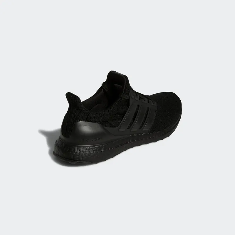 adidas Ultraboost 5 DNA Running Lifestyle Core Black / Core Black / Beam Green (GV8745)