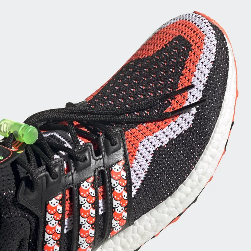 adidas ULTRABOOST DNA Core Black / Solar Red / Solar Green (GV9813)