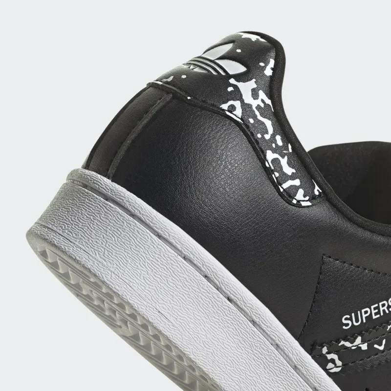 adidas Superstar Core Black / Core Black / Cloud White (GW4069)