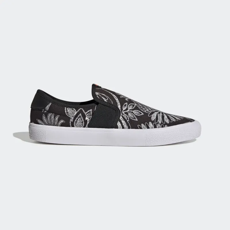 adidas Vulc Raid3r Lifestyle Skateboarding Slip-On Canvas Graphic Print Core Black / Signal Orange / Cloud White (GW4107)