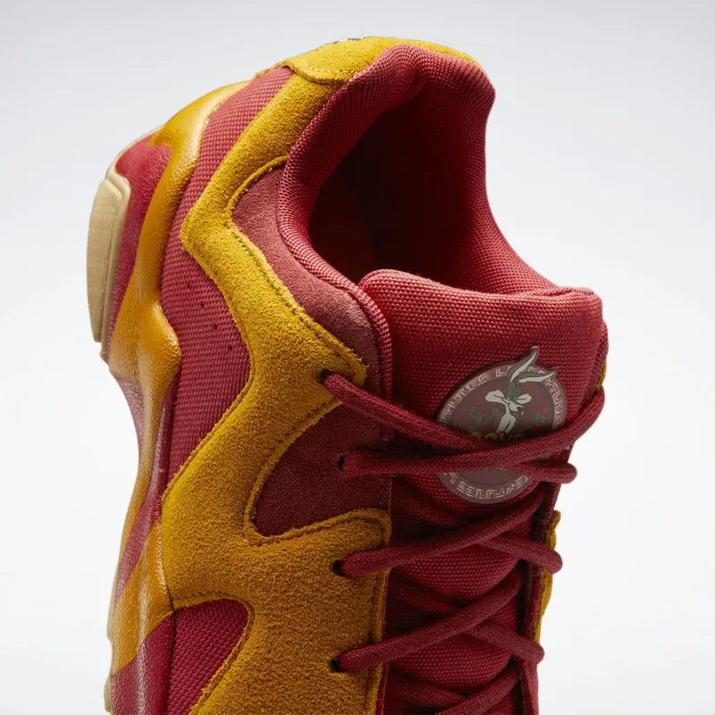 Reebok Looney Tunes Hurrikaze II Low Schoenen Mars Red / Bright Ochre / Rebel Red