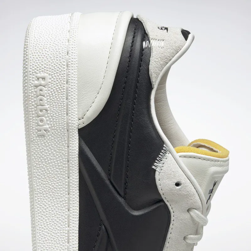 Reebok Victoria Beckham Club C Schoenen Core Black / Chalk / Chalk
