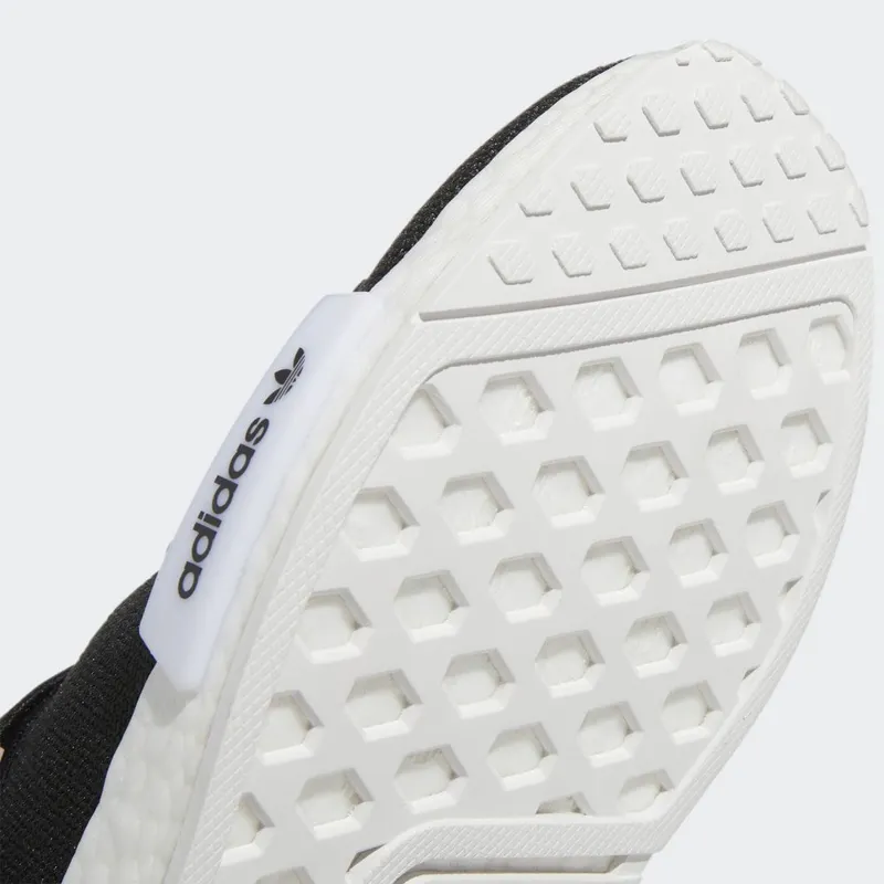 adidas NMD_R1 Core Black / Core Black / Cloud White (GW5698)