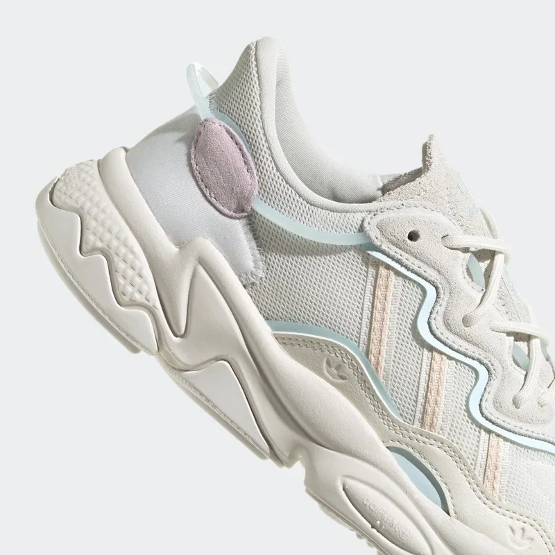 adidas OZWEEGO Cloud White / Bliss Orange / Almost Blue (GW6803)