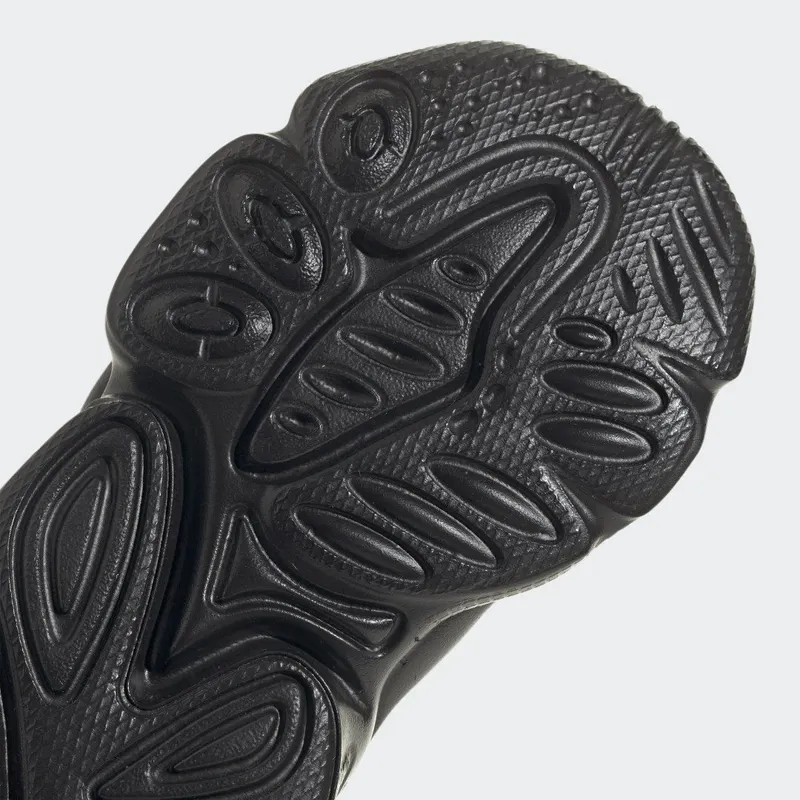 adidas OZWEEGO Core Black / Solar Red / Grey Six (GW7219)