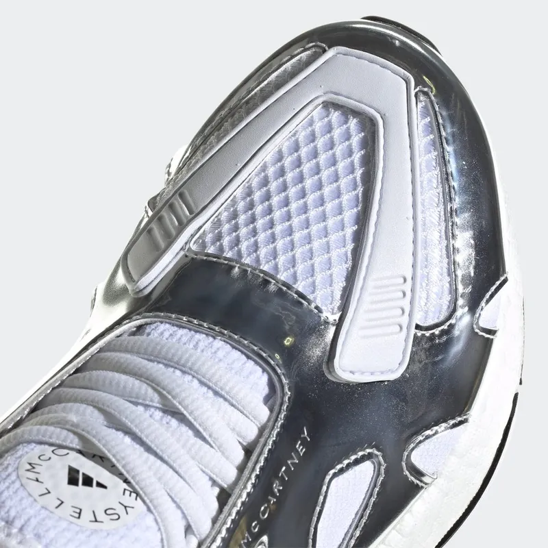 adidas adidas by Stella McCartney UltraBOOST 22 Silver Metallic / Cloud White / Core Black (GW8129)