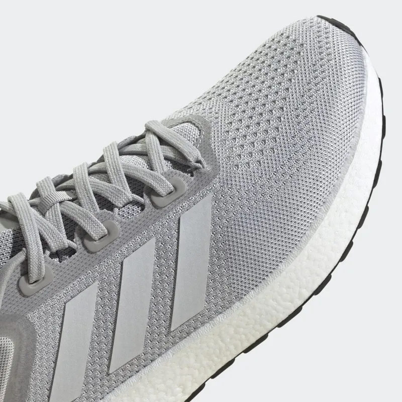 adidas Pureboost 22 Grey Two / Cloud White / Core Black (GW9152)