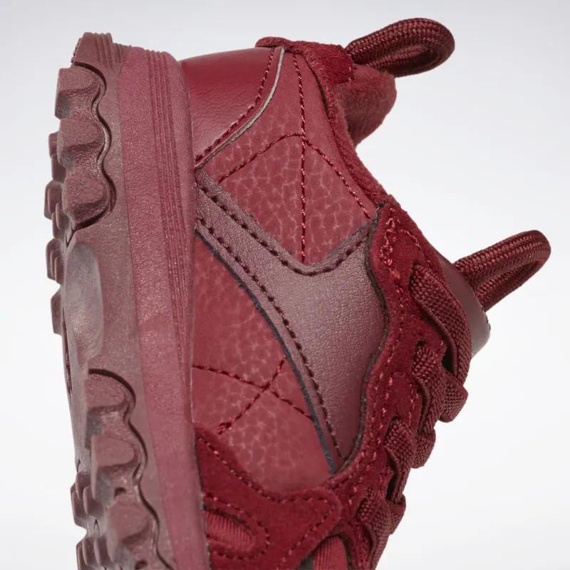 Reebok Cardi B Classic Leather Schoenen Triathalon Red / Classic Burgundy / Golden Bronze
