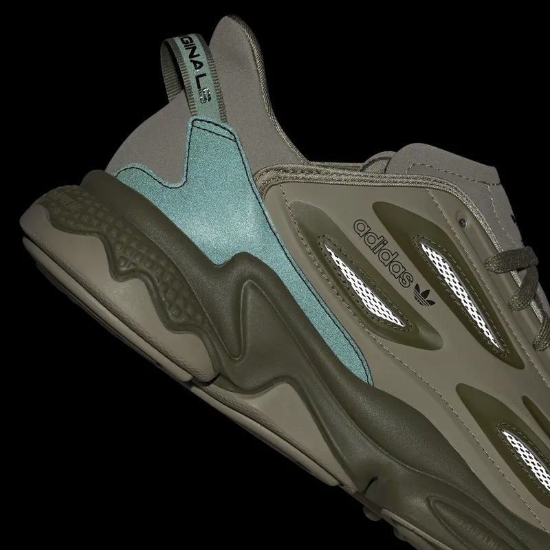 adidas OZWEEGO CELOX Orbit Green / Core Black / Focus Olive (GX0441)